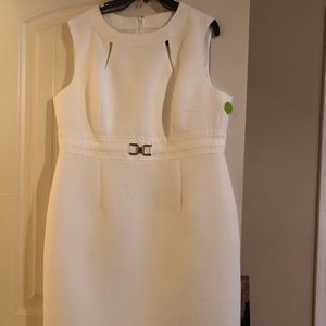 White dress size 16 brand new never worn